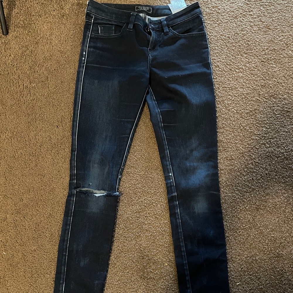 GUESS jeans